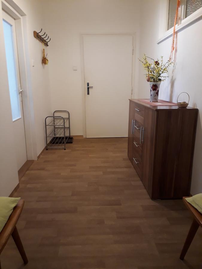 Apartmany Карлштейн Екстер'єр фото