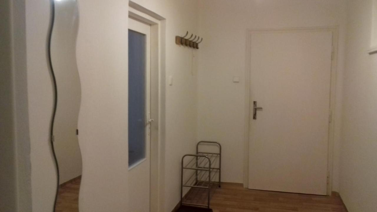 Apartmany Карлштейн Екстер'єр фото