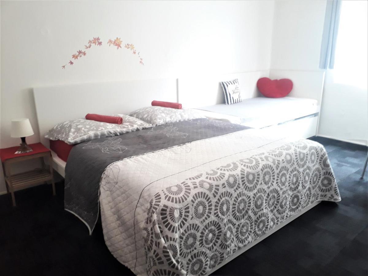 Apartmany Карлштейн Екстер'єр фото